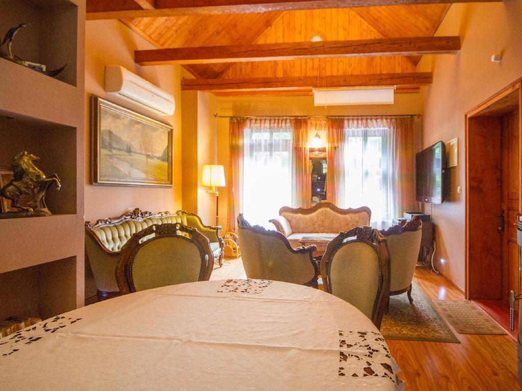 Willa Jagniatkow Bed & Breakfast Dış mekan fotoğraf